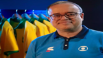Everaldo Marques em estúdio de transmissão narrando jogos da Seleção Brasileira na Copa do Mundo 2026 pela TV Globo