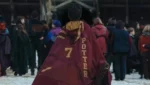 Série de Harry Potter apresenta uma nova abordagem visual para a chegada a Hogwarts.