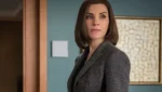 Julianna Margulies em evento promocional, atriz entra no elenco da série Paradise na 3ª temporada