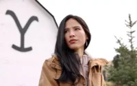 Monica Dutton em cena da série Marshals, derivada de Yellowstone.