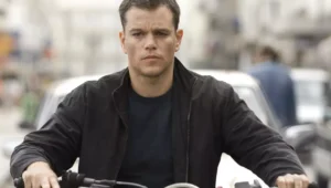 Matt Damon revela que ainda busca uma história forte para retornar como Jason Bourne.