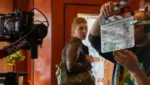 A estreante Tanya Holm Andersen no set do filme Dogma 25 'Mr. Nawashi'