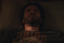 Ator Dan Stevens interpretando Pepper, o protagonista da série The Terror: Devil in Silver, em um ambiente hospitalar sombrio.