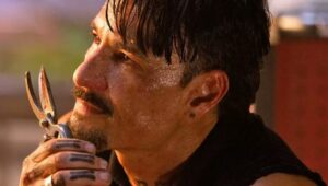 Três Horas Para Viver destaca Alan Ritchson e Rodrigo Santoro em cena do novo filme de ação.