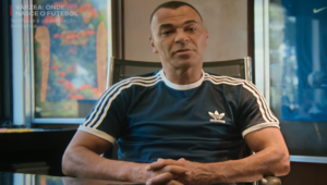Várzea: Onde Nasce o Futebol destaca o futebol de várzea em São Paulo na nova série documental da Netflix.