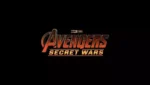Ebon Moss-Bachrach comenta cronograma de Vingadores: Guerras Secretas durante participação em podcast.